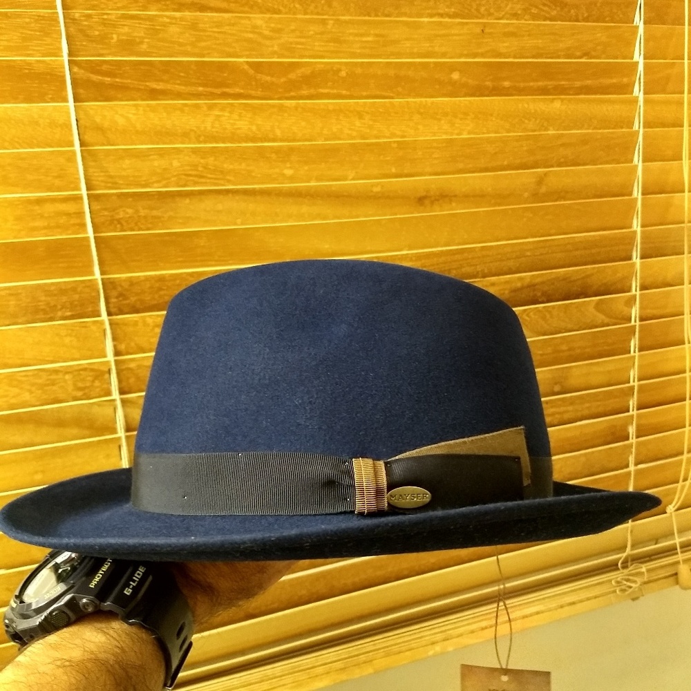 Mayser felix size 58   New with tags